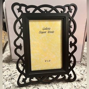4x6” Galleria Elegant Woods Picture Frame